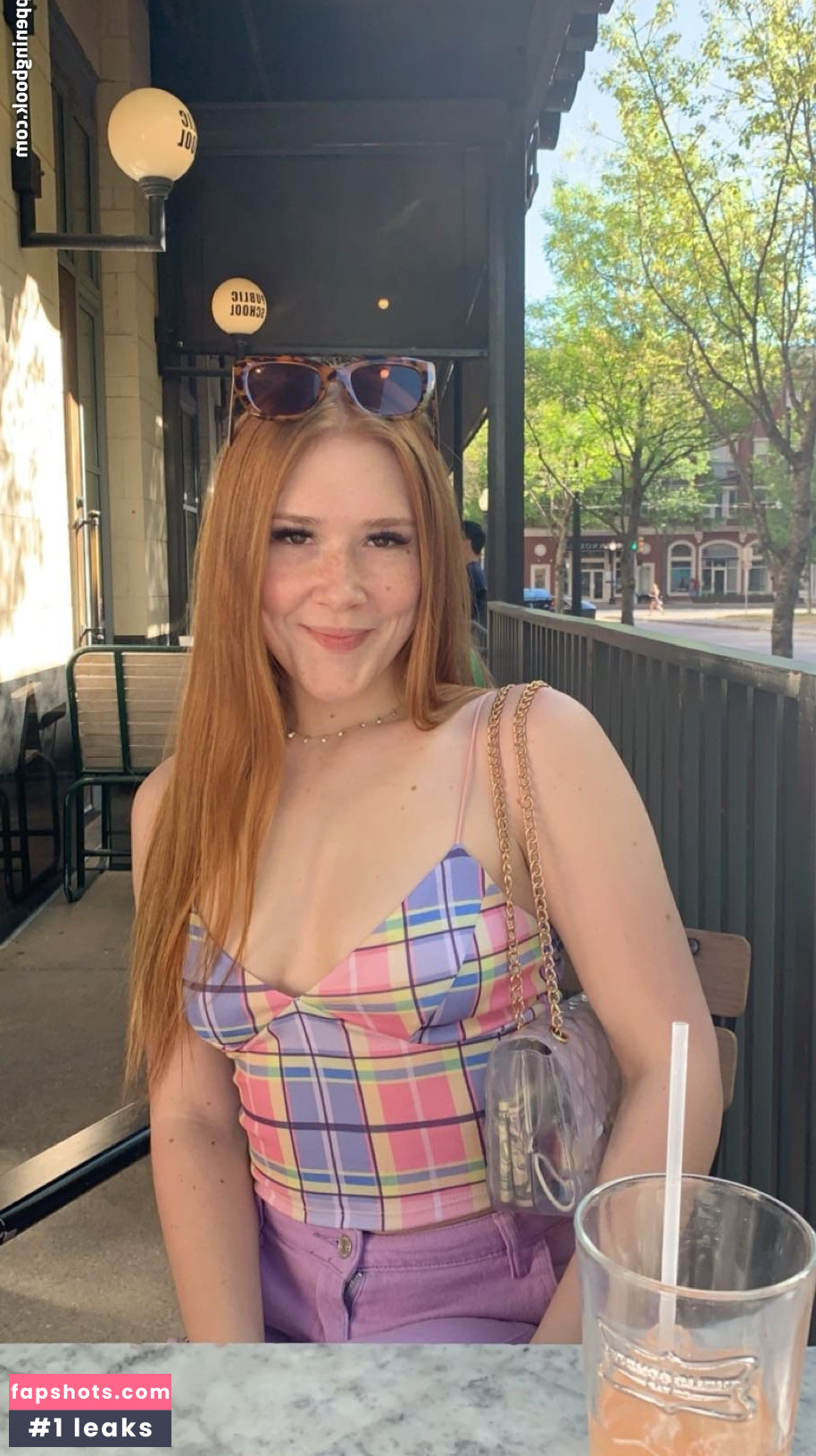 Harper Red Nahé úniky fotek pouze od fanoušků #14 - Fapshots