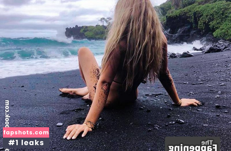 Hassie Harrison Nude Leaks OnlyFans Photos #43 - LeakJerk