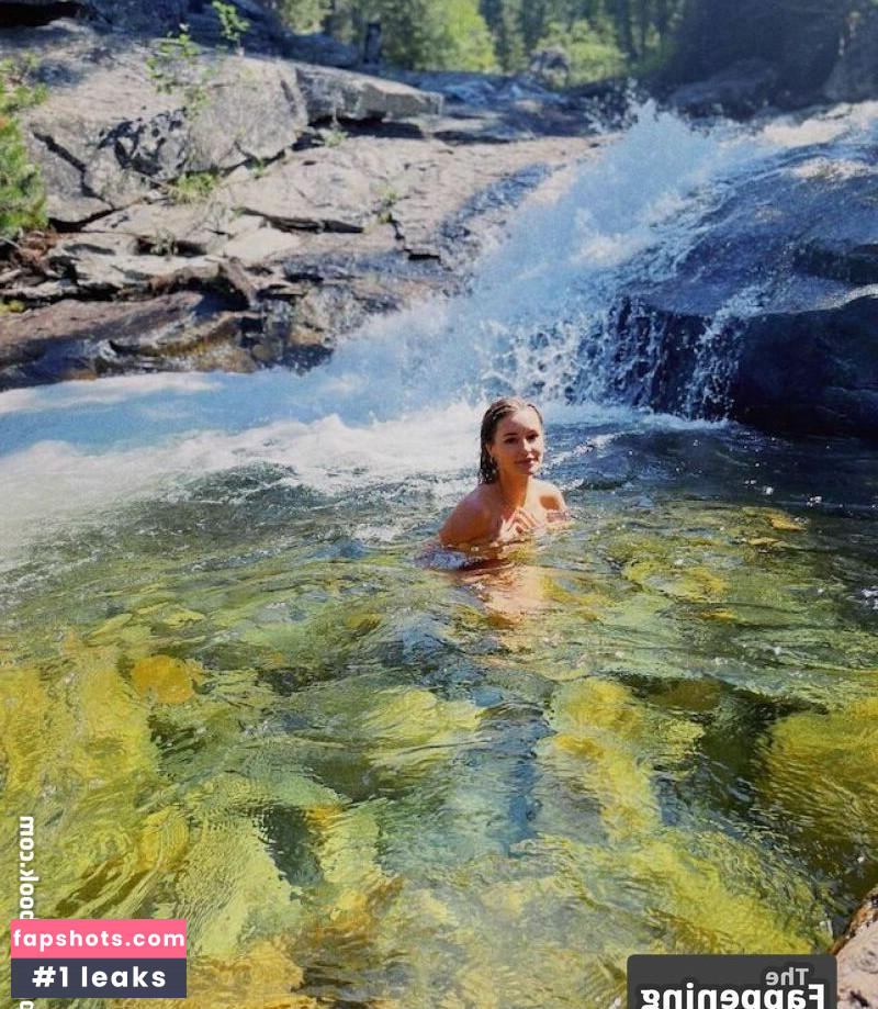 Hassie Harrison Nude Leaks OnlyFans Photos #49 - LeakJerk