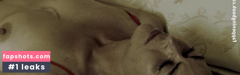 Hatice Aslan gallery photo #12