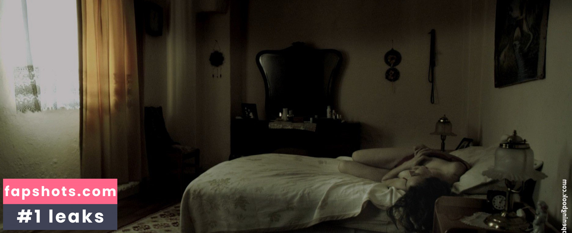 Hatice Aslan gallery photo #7