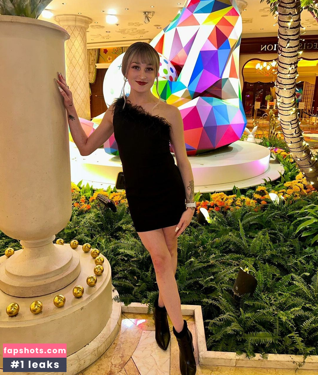 Haven Rose gallery photo #54