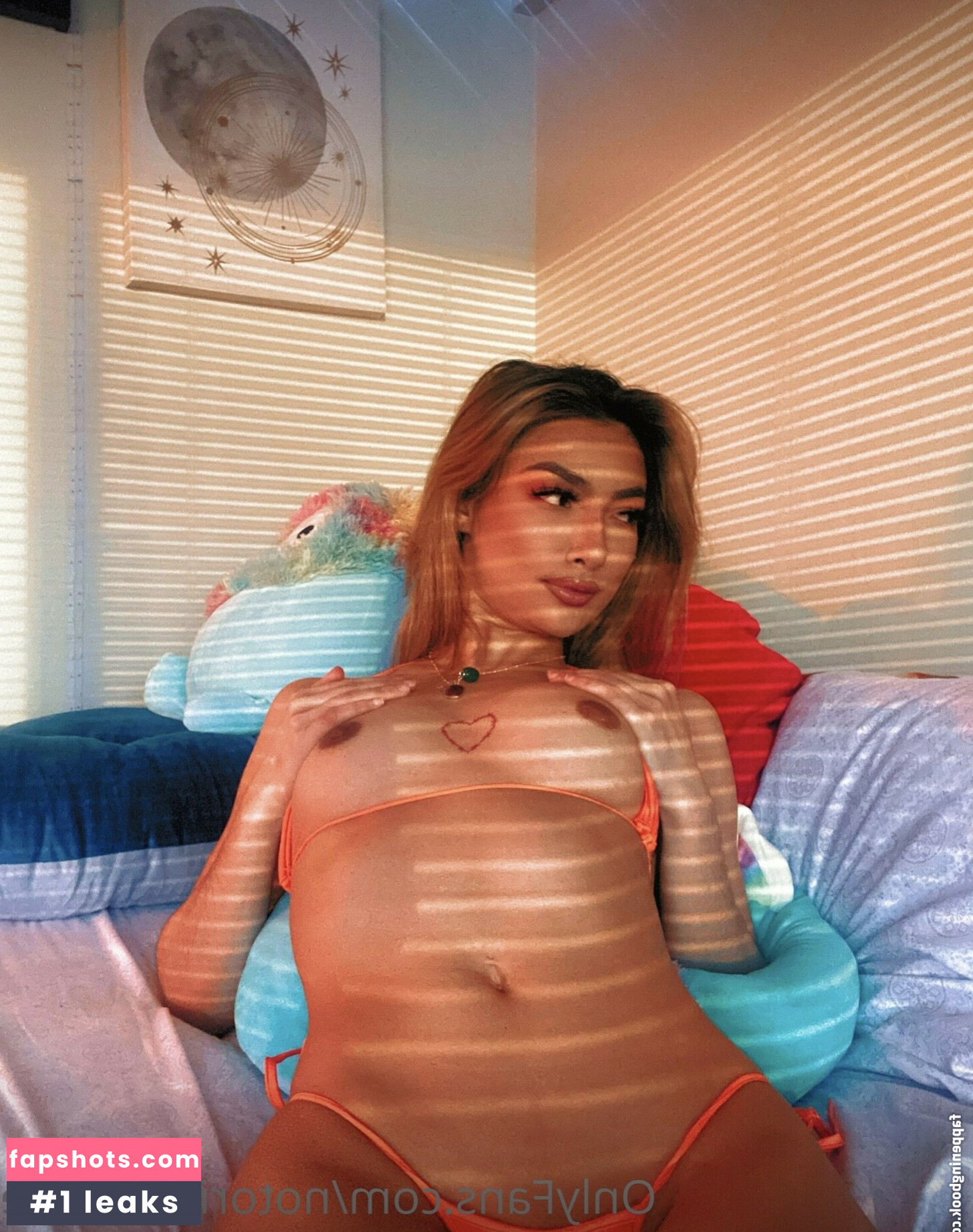 Hawaii Baddies gallery photo #26