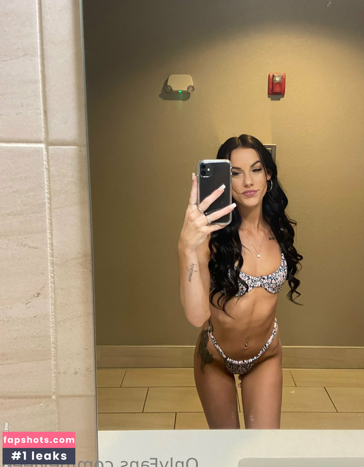 Haylee Pryor gallery photo #23