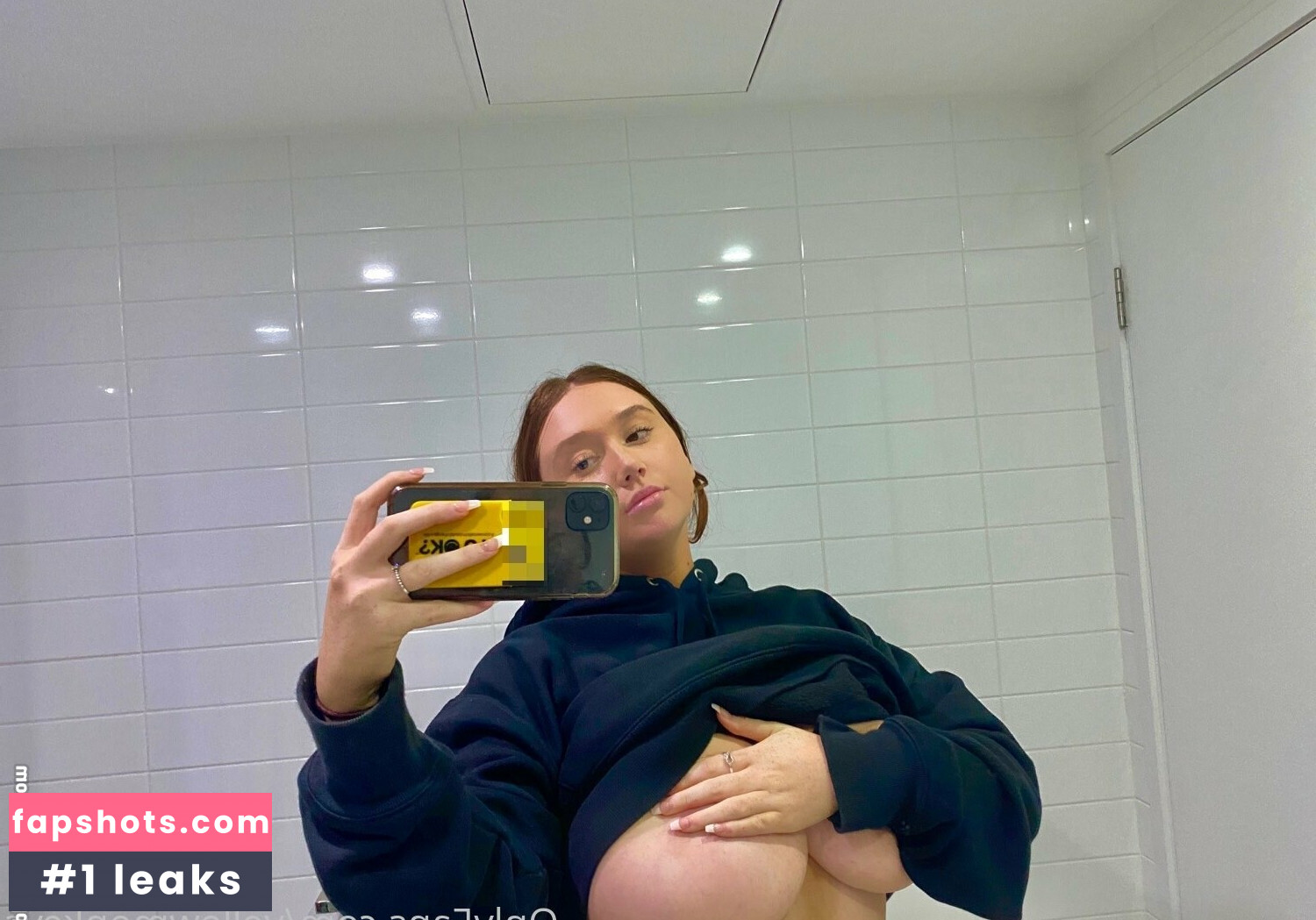 Hayley Aurisch gallery photo #17