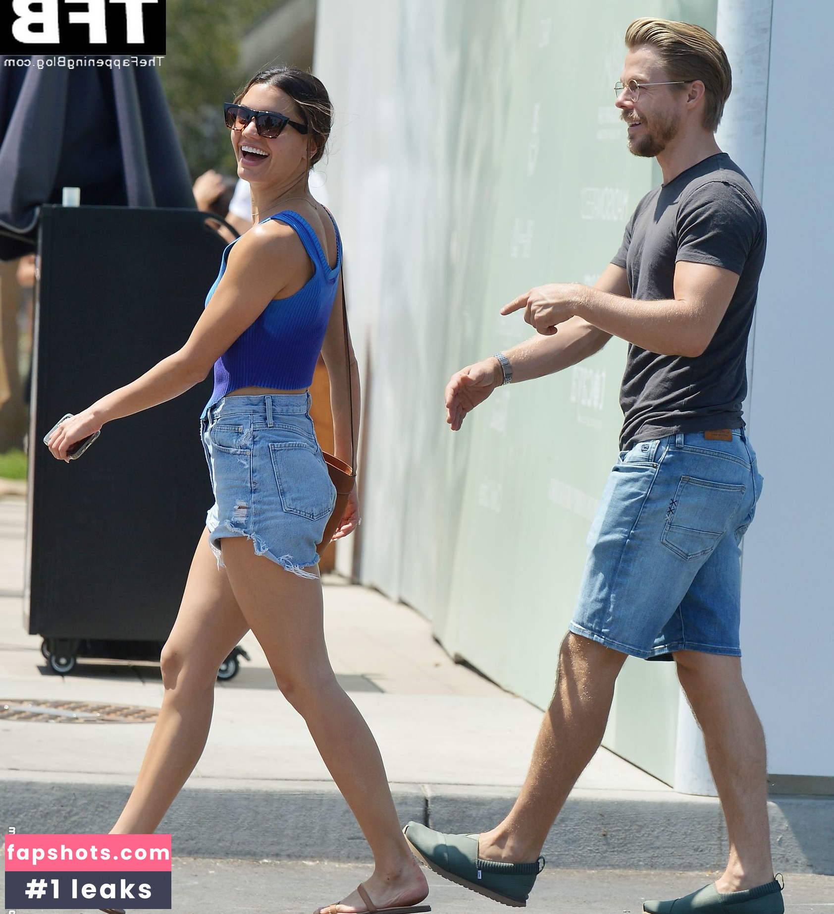 Hayley Erbert gallery photo #33