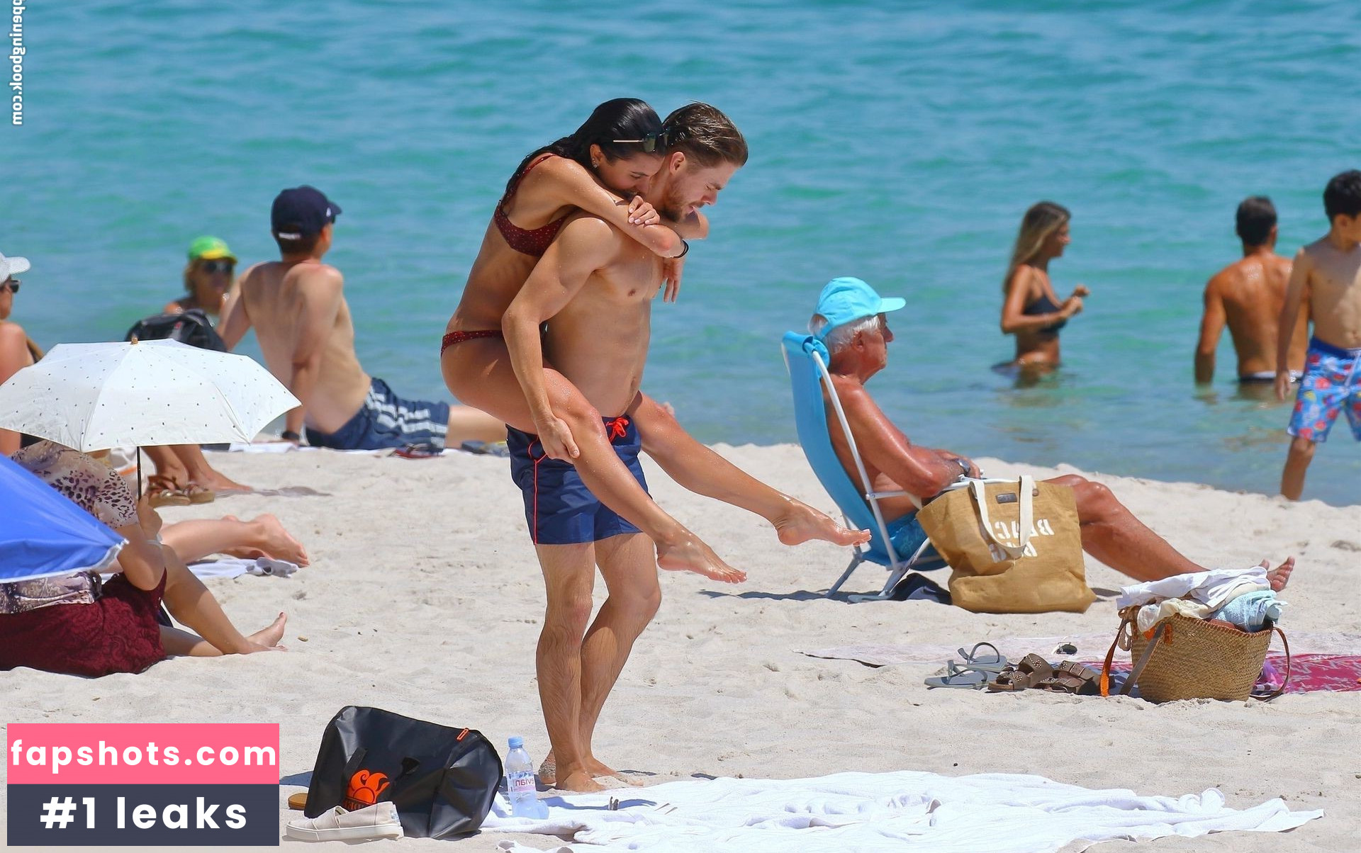 Hayley Erbert gallery photo #58