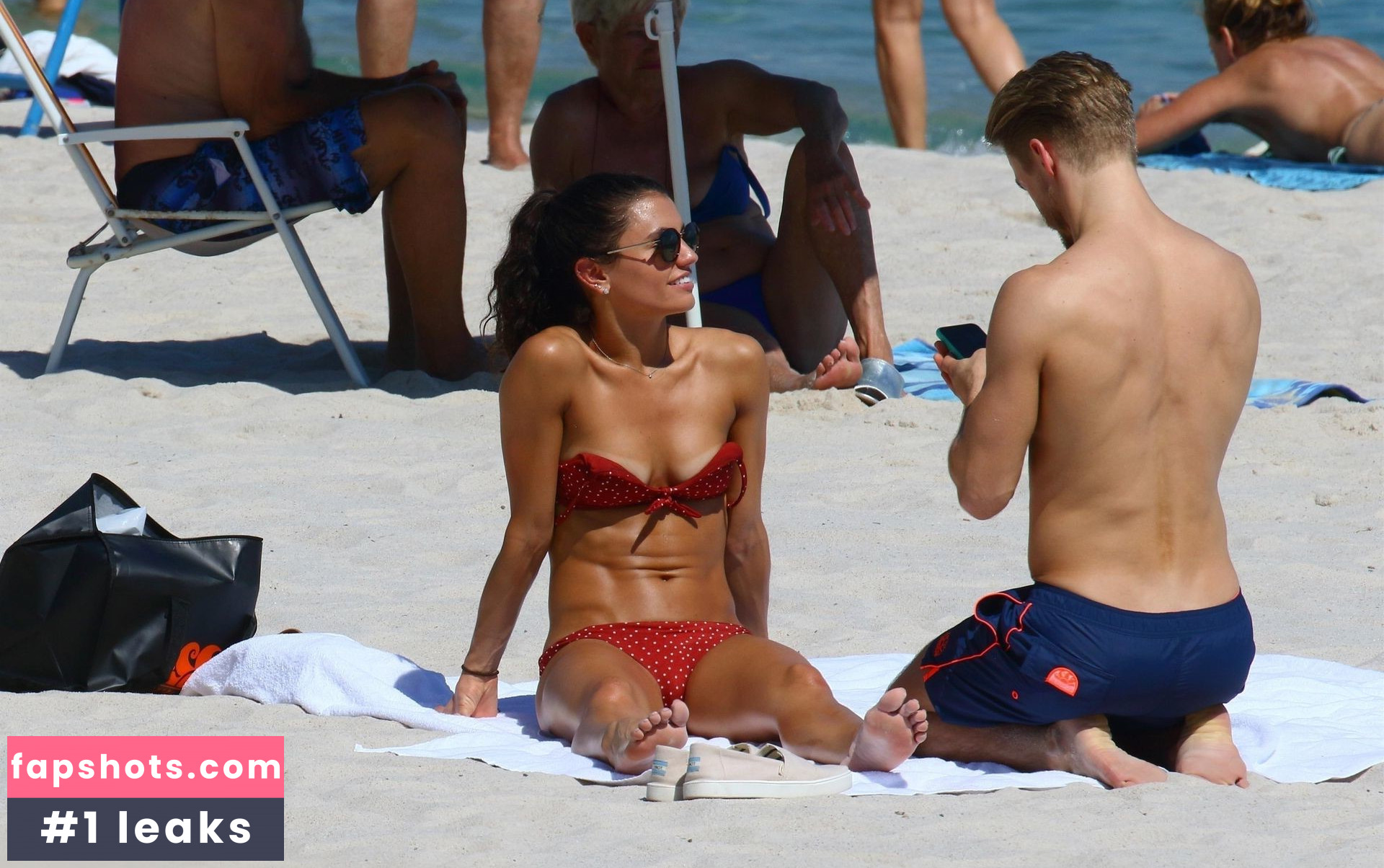 Hayley Erbert gallery photo #76