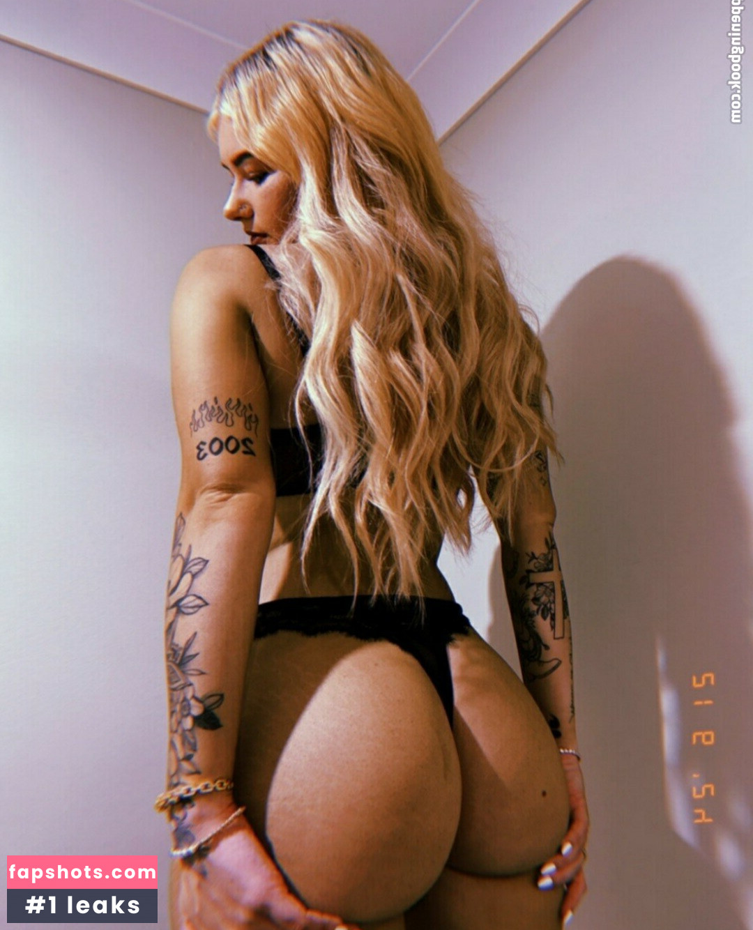 Hayley May gallery photo #13