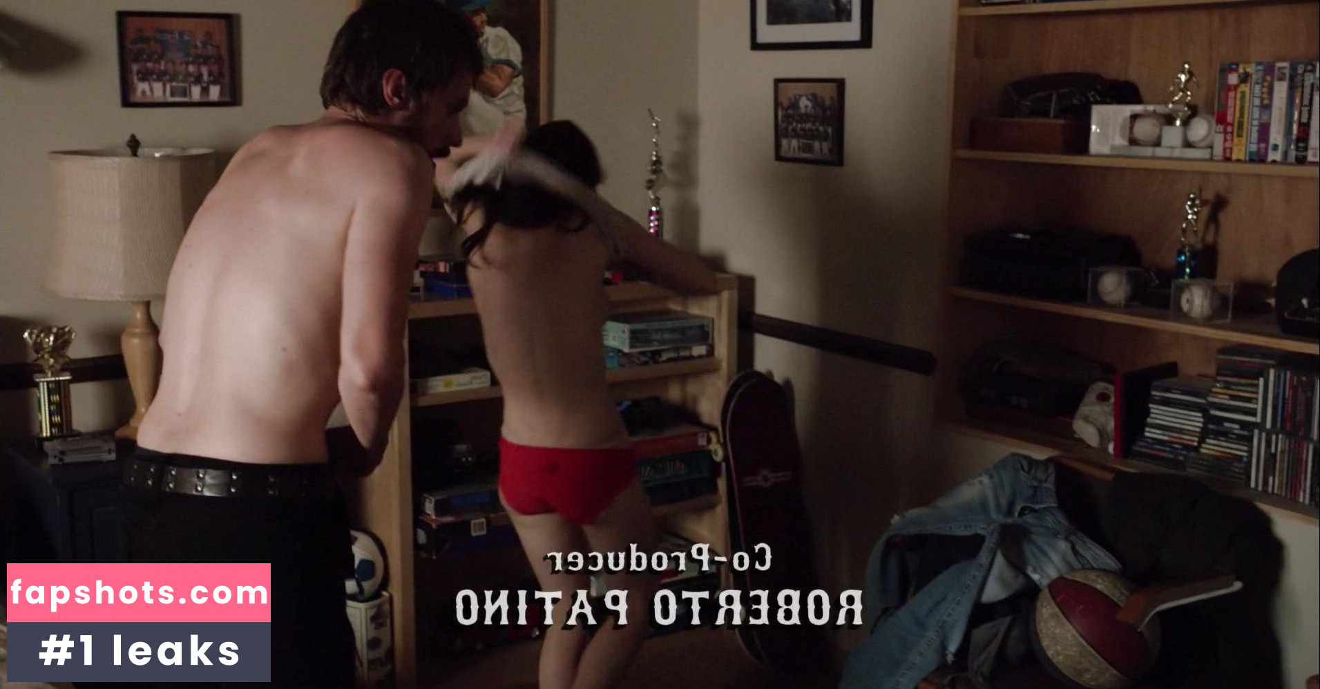 Hayley McFarland Filtración Desnuda OnlyFans Foto #3 - Fapshots