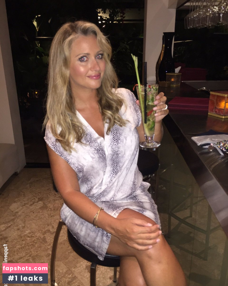 Hayley McQueen Nude Leaks OnlyFans Photos #42 - LeakJerk