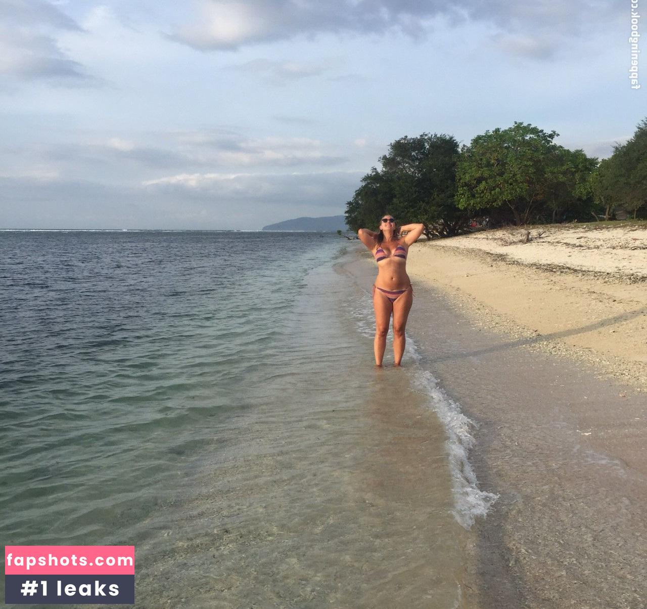 Hayley McQueen Nude Leaks OnlyFans Photos #57 - LeakJerk