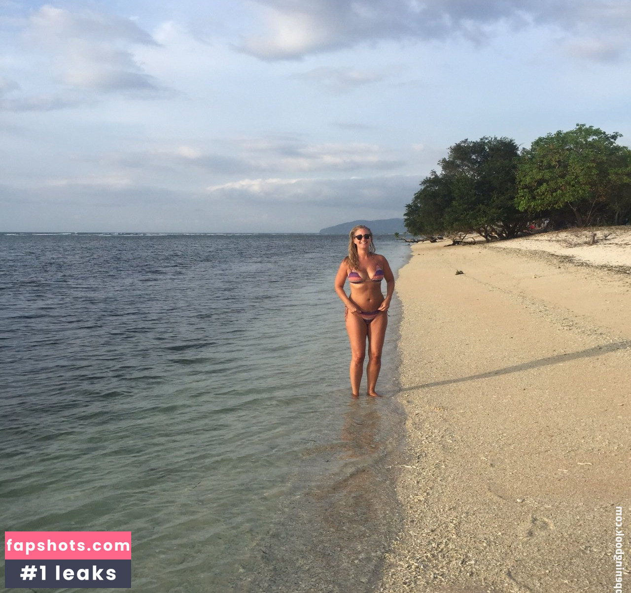 Hayley McQueen Nude Leaks OnlyFans Photos #60 - LeakJerk