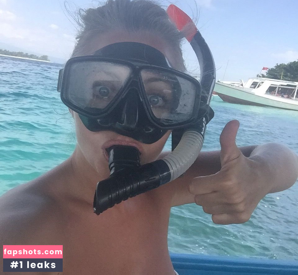 Hayley McQueen Nude Leaks OnlyFans Photos #66 - LeakJerk