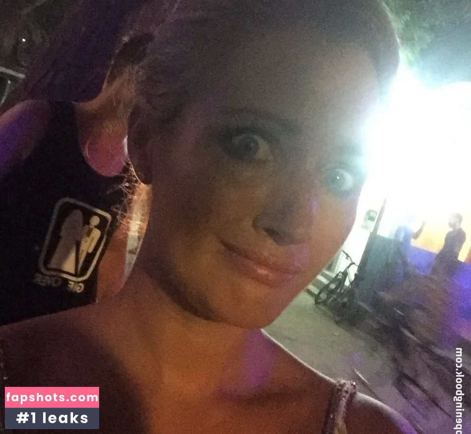 Hayley McQueen Nude Leaks OnlyFans Photos #68 - LeakJerk