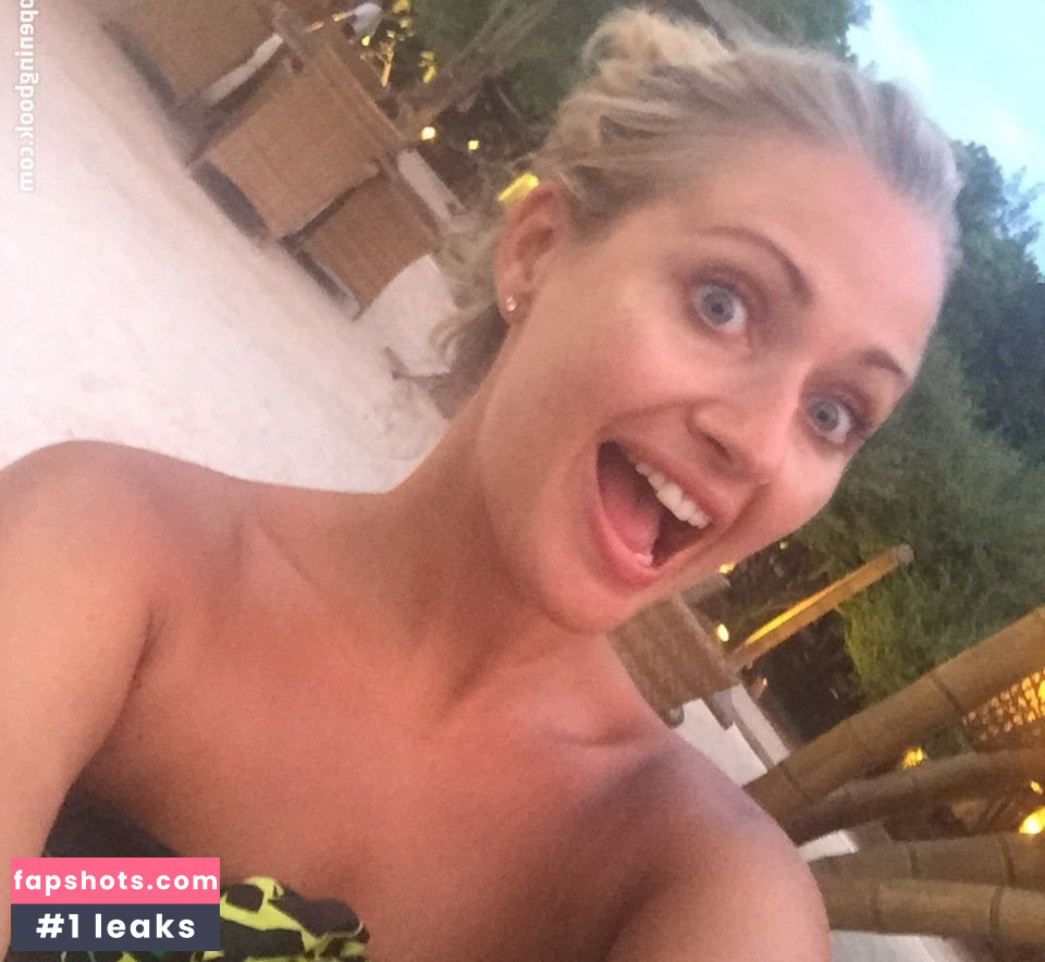 Hayley McQueen Nude Leaks OnlyFans Photos #71 - LeakJerk