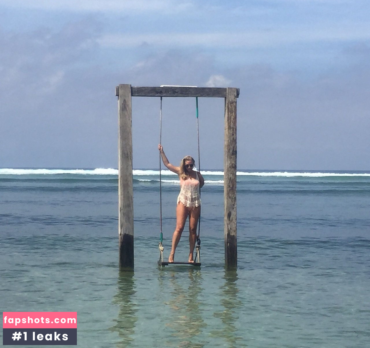 Hayley McQueen Nude Leaks OnlyFans Photos #76 - LeakJerk