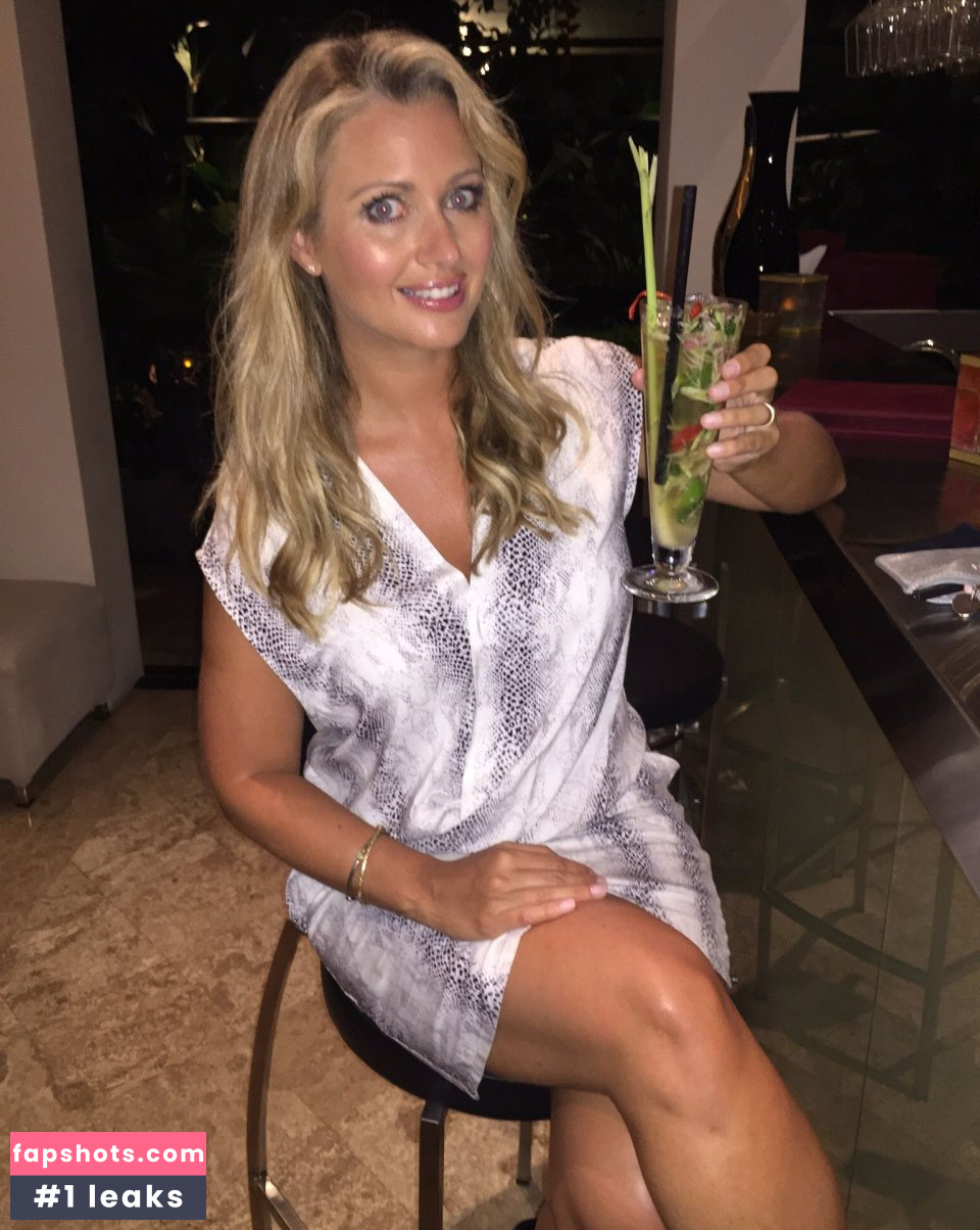 Hayley McQueen Nude Leaks OnlyFans Photos #81 - LeakJerk