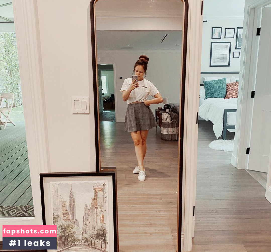 Hayley Orrantia Filtración Desnuda OnlyFans Foto #20 - Fapshots