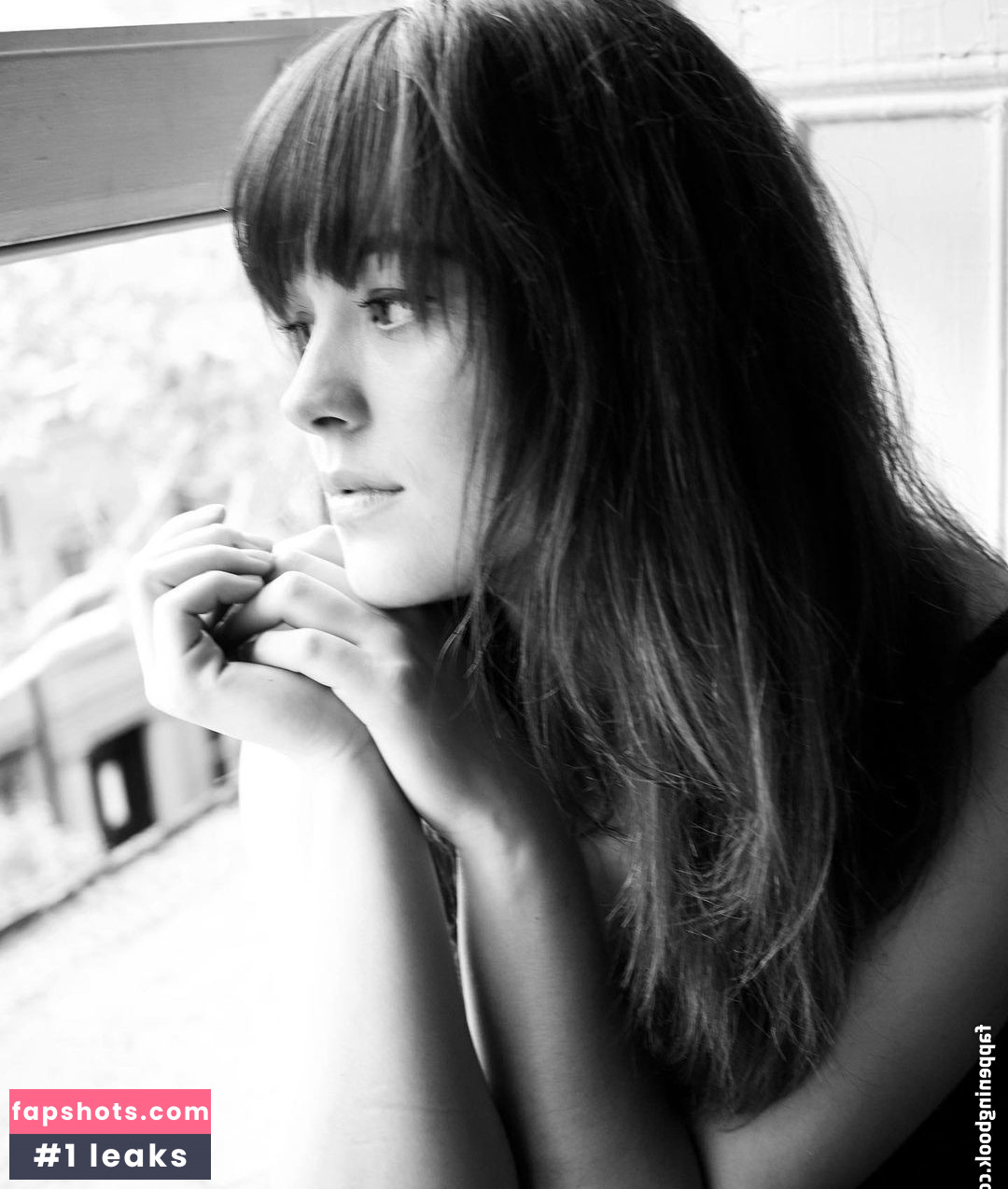 Hayley Orrantia Filtración Desnuda OnlyFans Foto #26 - Fapshots