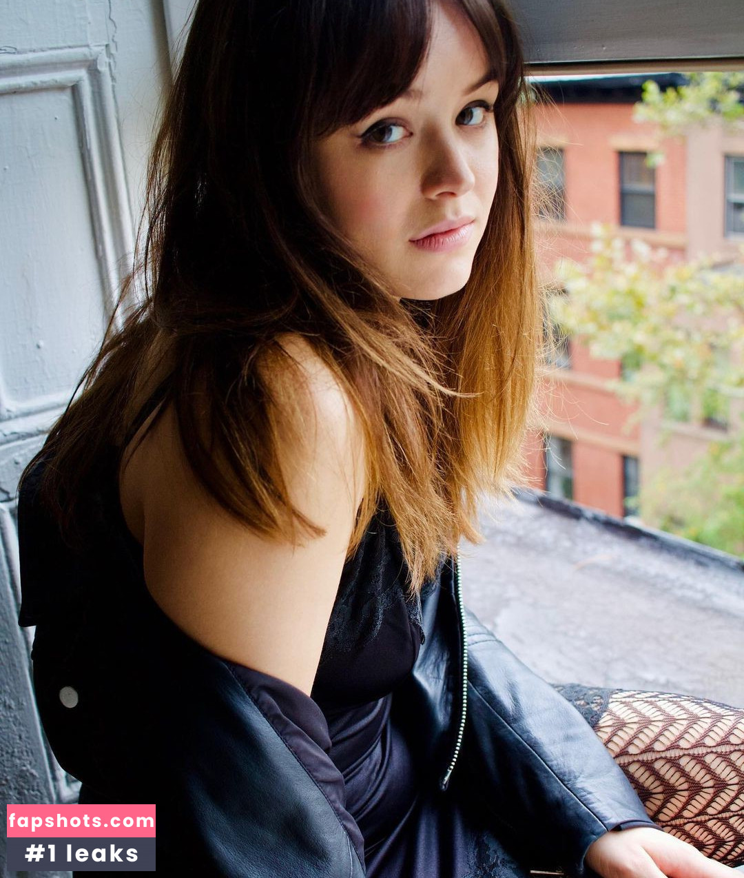 Hayley Orrantia Filtración Desnuda OnlyFans Foto #30 - Fapshots