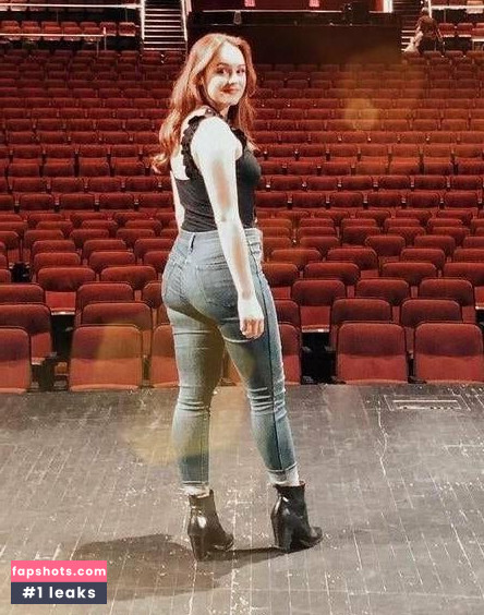 Hayley Orrantia Filtración Desnuda OnlyFans Foto #37 - Fapshots