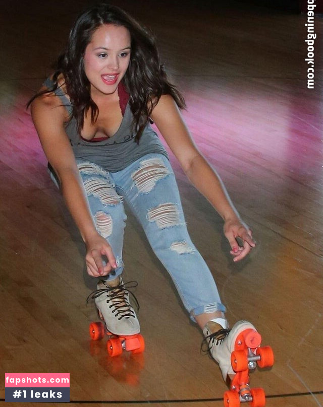 Hayley Orrantia Filtración Desnuda OnlyFans Foto #43 - Fapshots