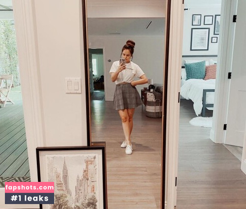 Hayley Orrantia- The Goldbergs TV Show Nude Leaks OnlyFans Photos #22 - Fapshots