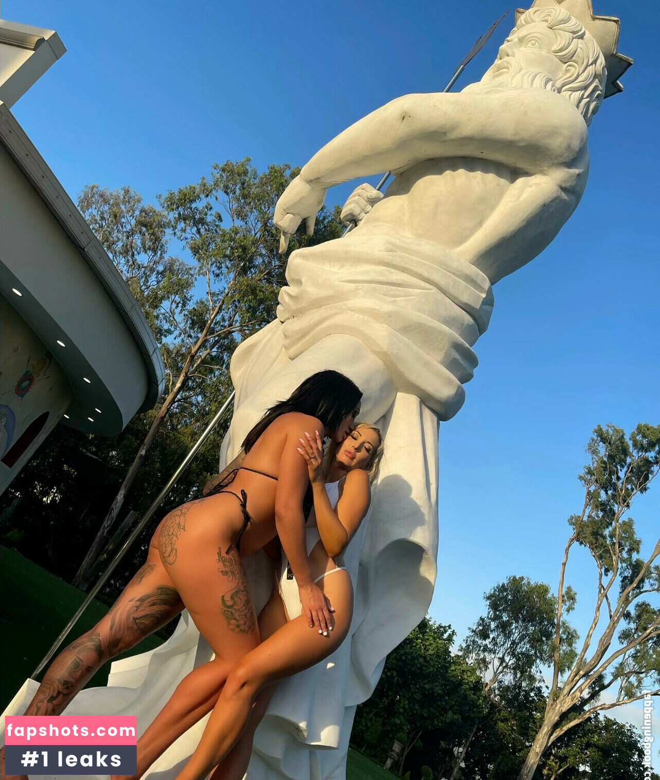 Hayley Vernon gallery photo #21