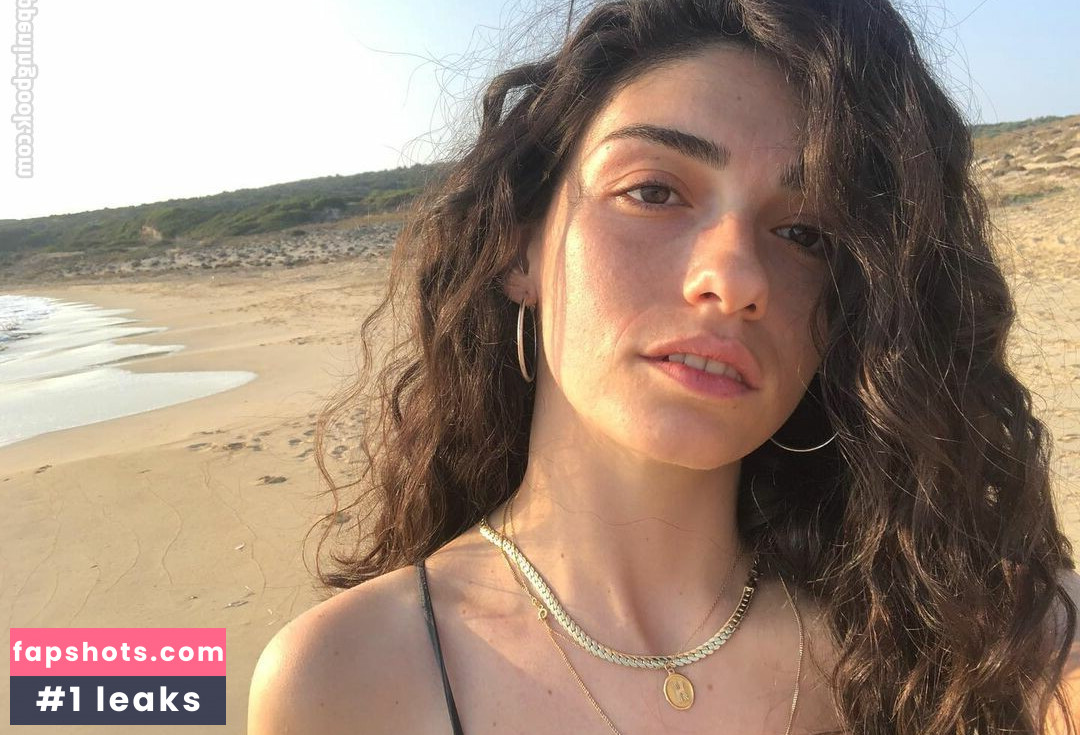 Hazar Erguclu gallery photo #17