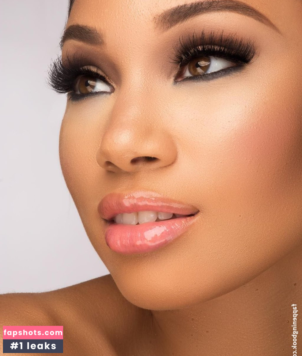 Hazel Campbell nude babe gallery