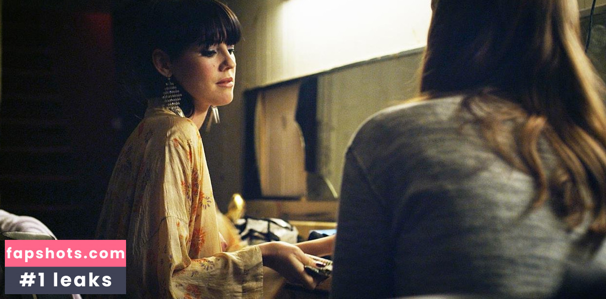 Hazel Honeysuckle gallery photo #14