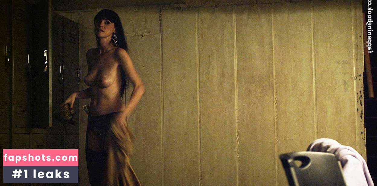 Hazel Honeysuckle gallery photo #7