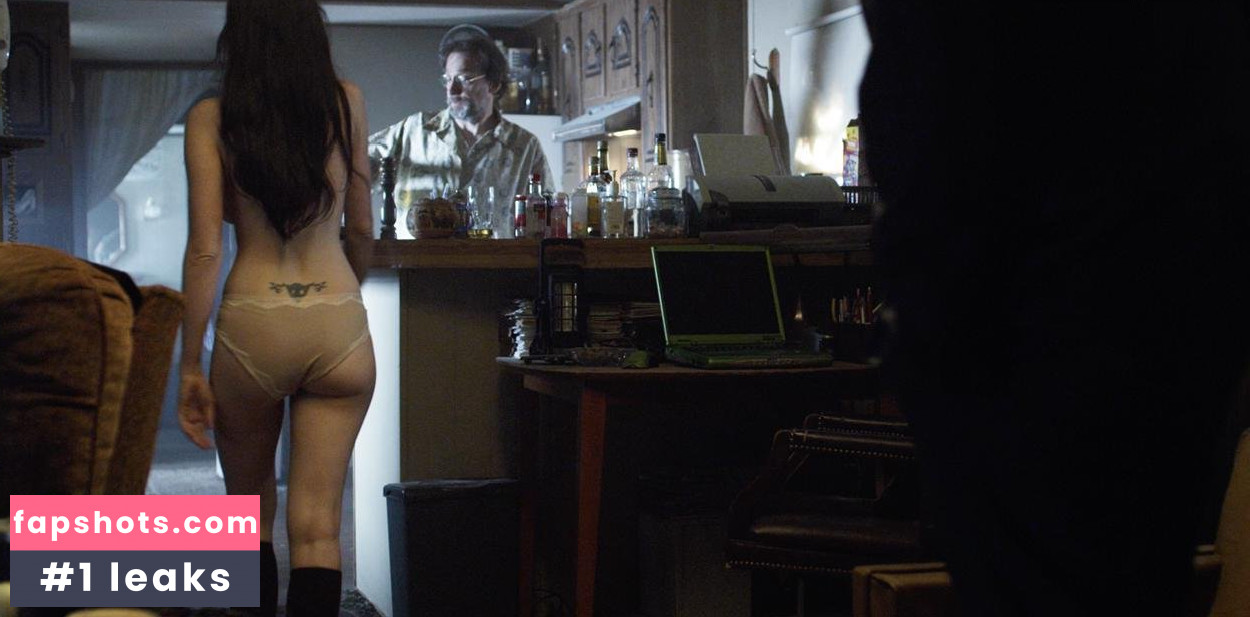 Hazel Honeysuckle gallery photo #9