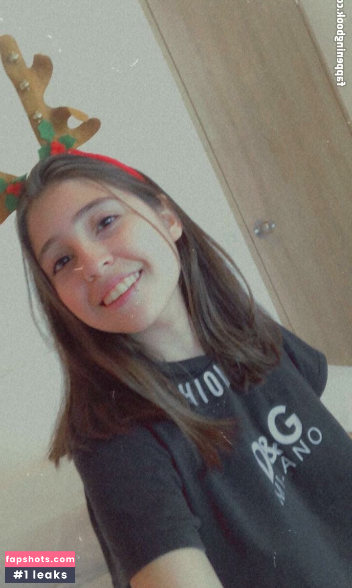 Hazel_shy gallery photo #4