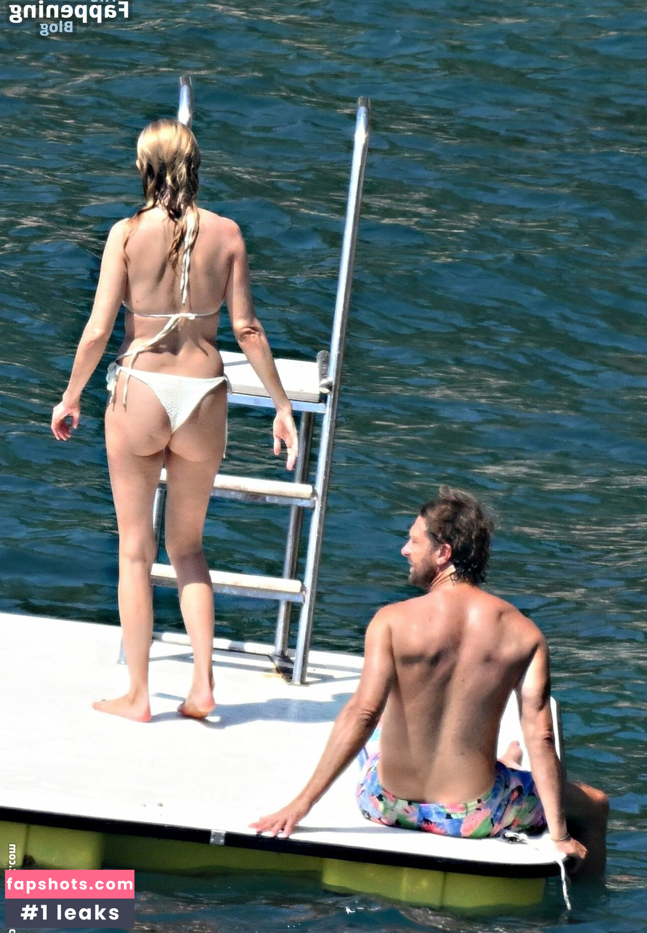 Heather Graham gallery photo #127