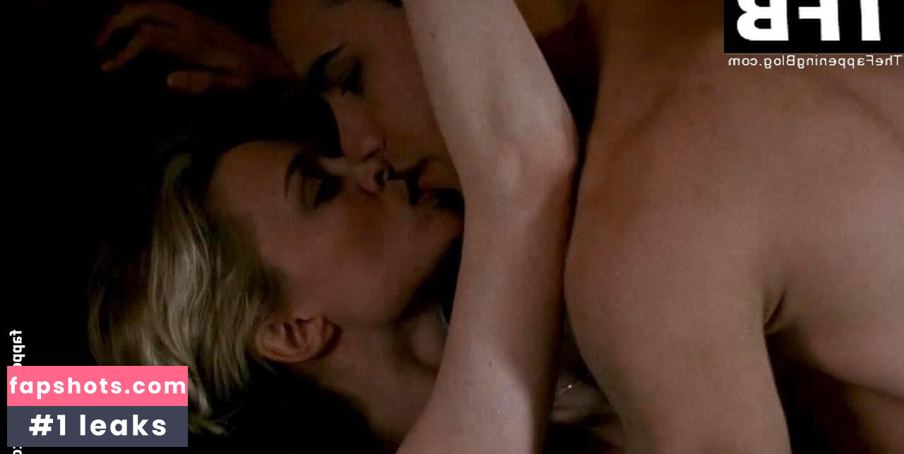 Heather Graham gallery photo #157