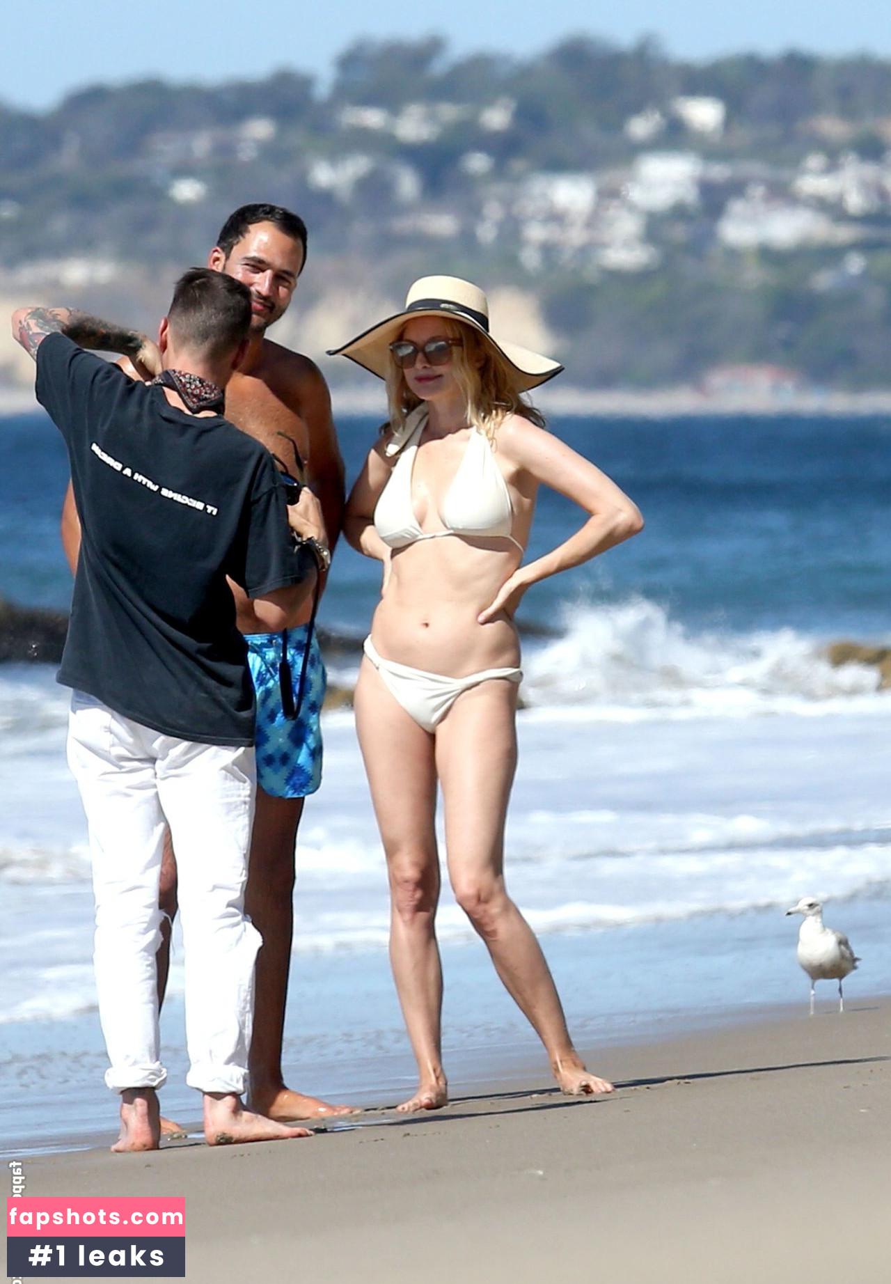 Heather Graham gallery photo #199