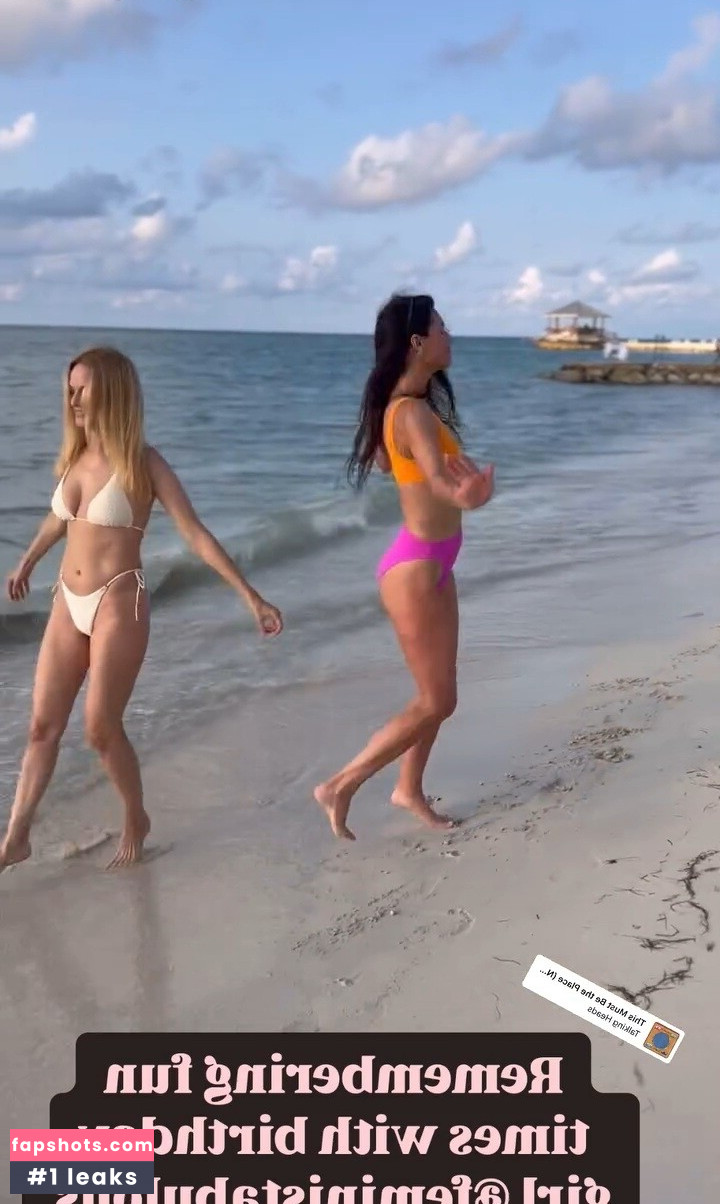 Heather Graham gallery photo #40