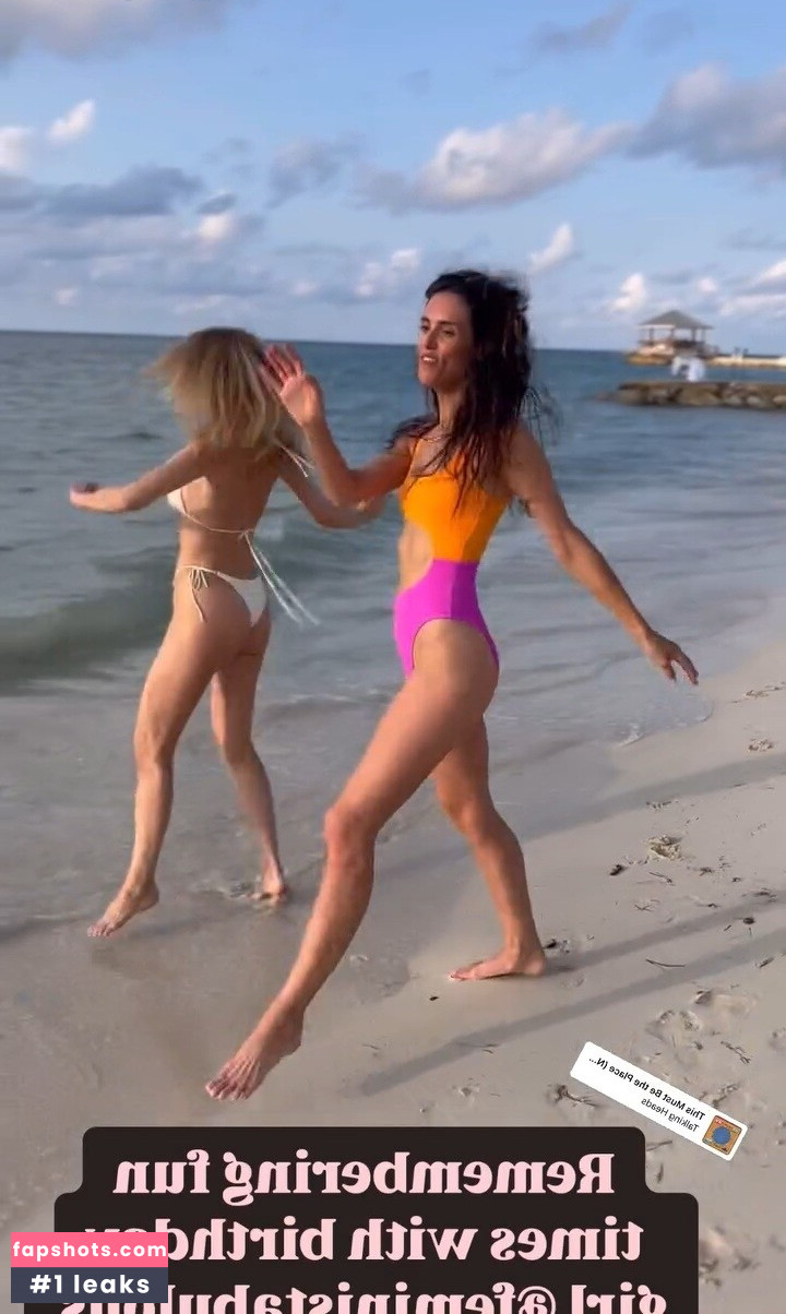 Heather Graham gallery photo #41