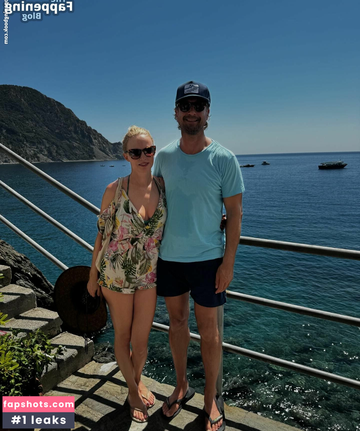 Heather Graham gallery photo #68