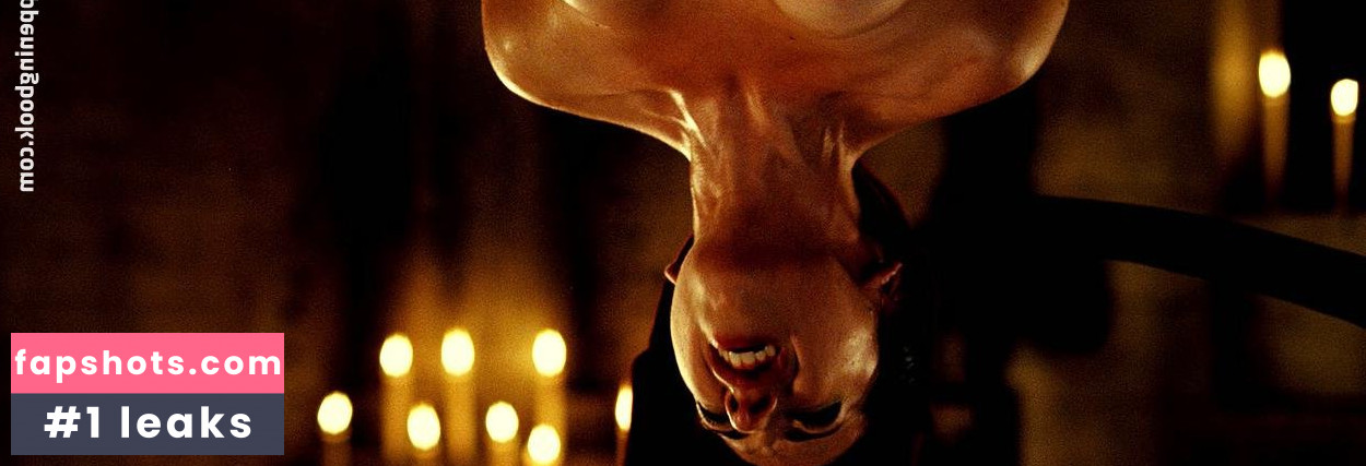 Heather Matarazzo nude babe gallery