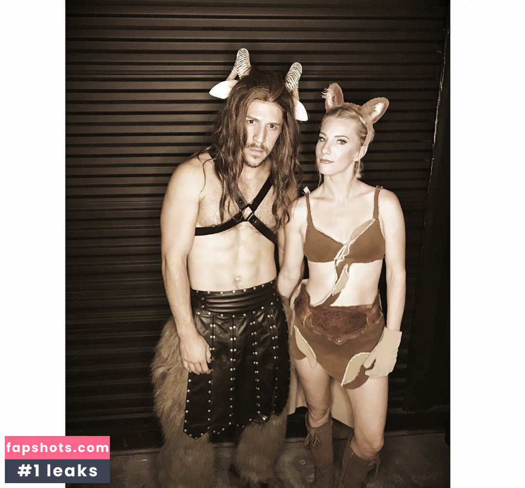 Heather Morris gallery photo #38