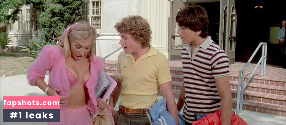 Heather Thomas gallery photo #113