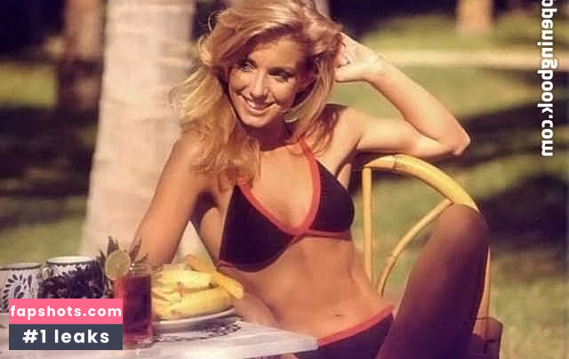 Heather Thomas gallery photo #60