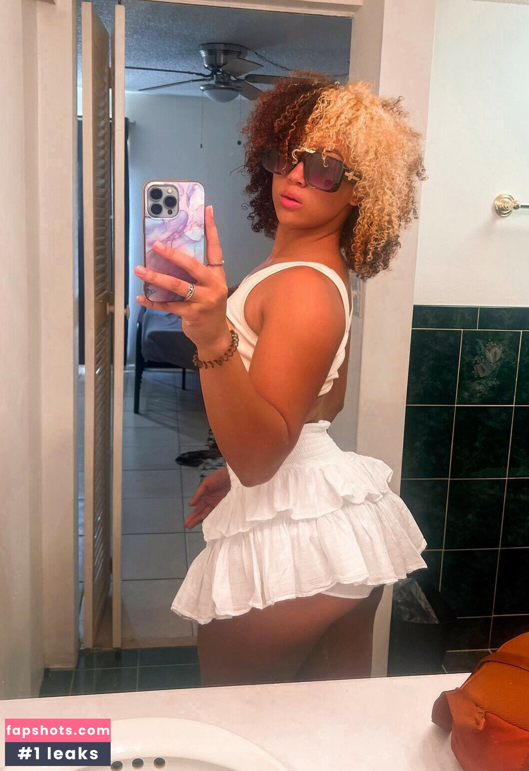 Heaven Collins Nude Leaks OnlyFans Photos #37 - LeakJerk