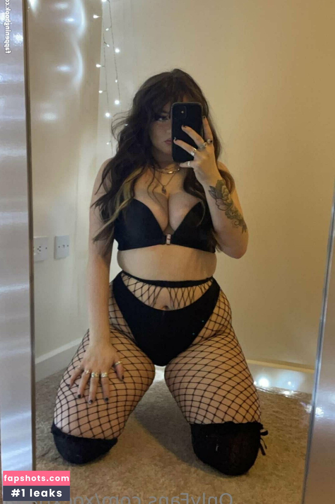 HeckSnekx gallery photo #6