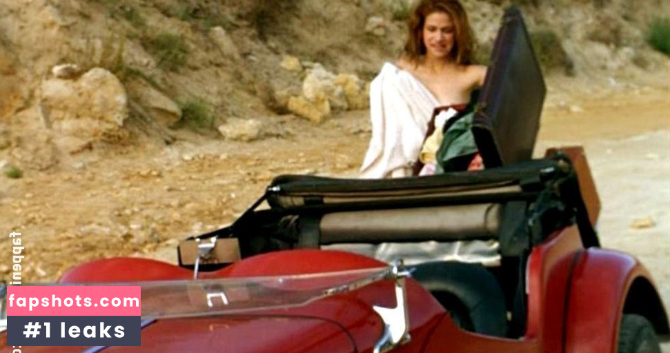 Hedy Burress gallery photo #8