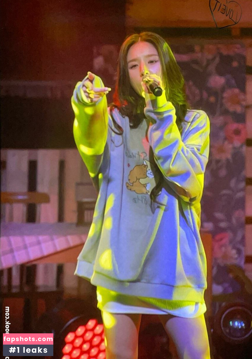 HeeJin Nude Leaks OnlyFans Photos #33 - Fapshots