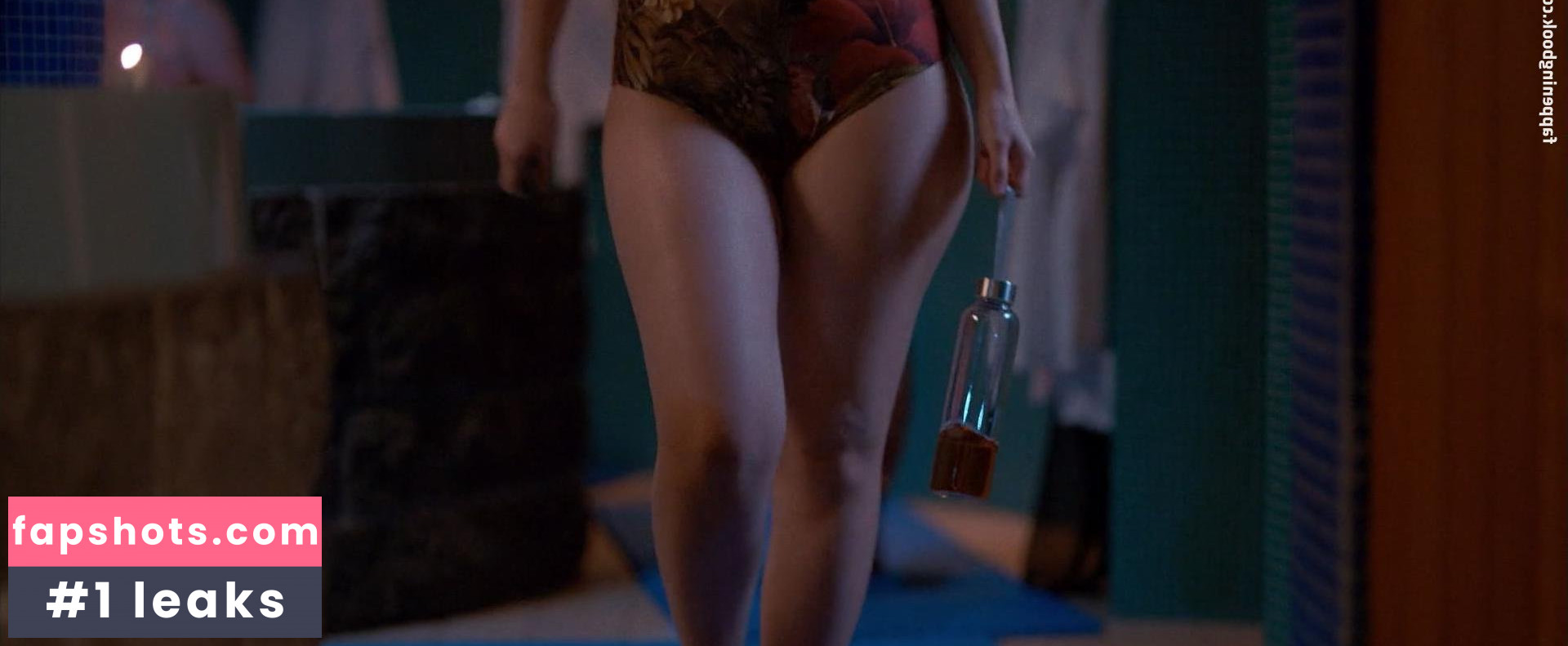 Heida Reed gallery photo #21